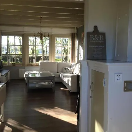 Saense Bed & Breakfast 4*